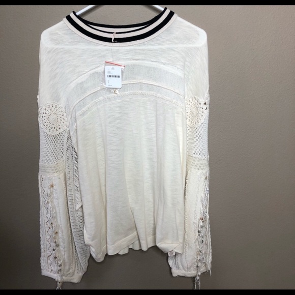 NWT FREE PEOPLE SWEATER - Picture 2 of 6